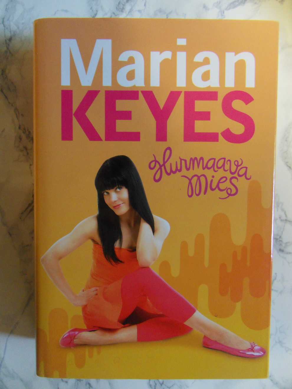 Hurmaava mies, Marian Keyes