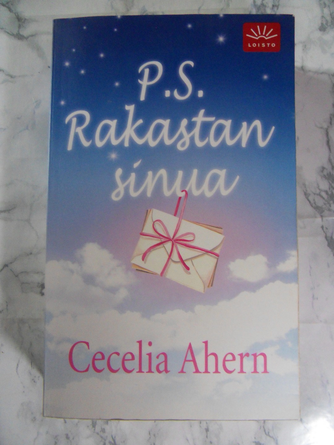 P. S. Rakastan sinua, Cecelia Ahern